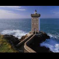 Kermovan Lighthouse, Brittany, France :: 18505eLTHkermovan,fr