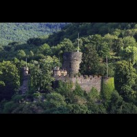 Heimburg Castle, Niederheimbach, Germany :: CSLheimburgde64280jpg