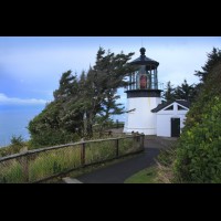 Cape Meares Lighthouse, Oregon, USA :: LTHcapemearesor60412jpg