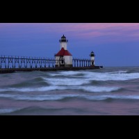 St. Joseph Pier Lights, Lake Michigan, USA :: LTHstjosephpiermi50092